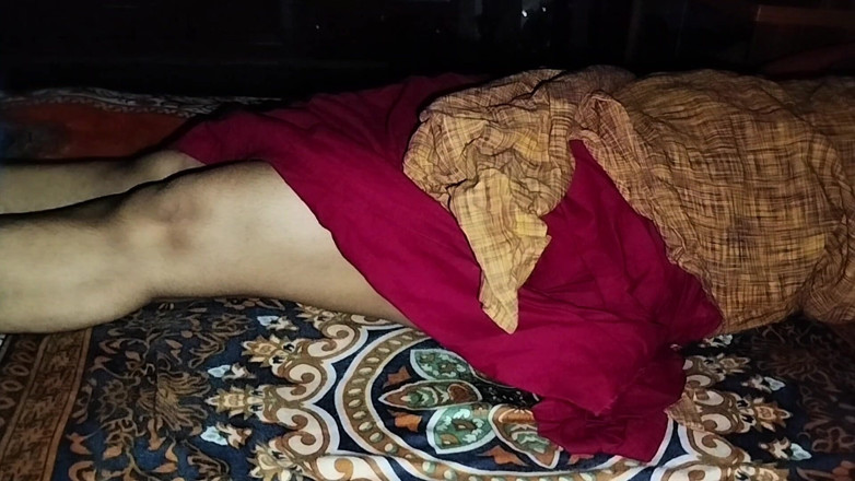 Deshi women: bahut pyari bhaartiy seksi grihini pati aur seks bahut pyari...