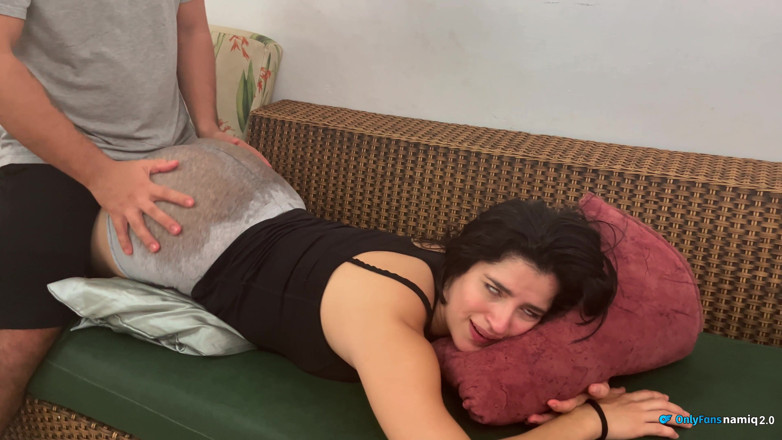 Dakotasex: J’ai accidentellement ma voisine et je l’aide avec les secourismes...