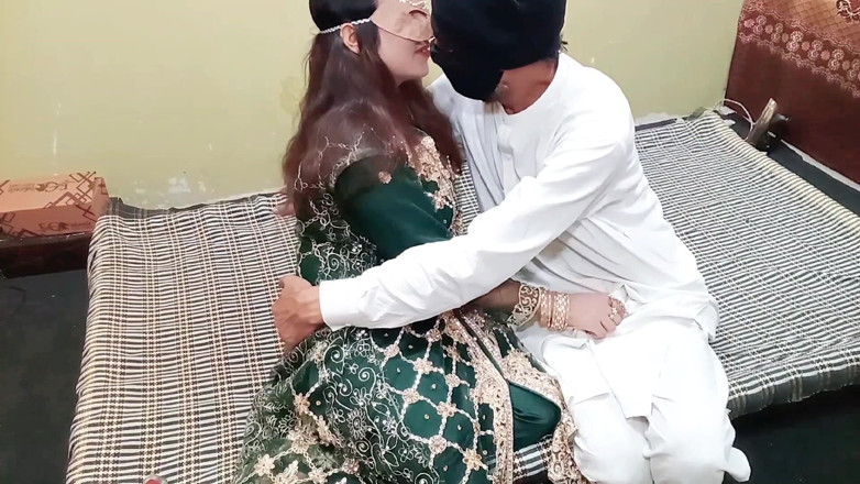 MehwishButt: Une bhabhi se rend au mariage d’un ami