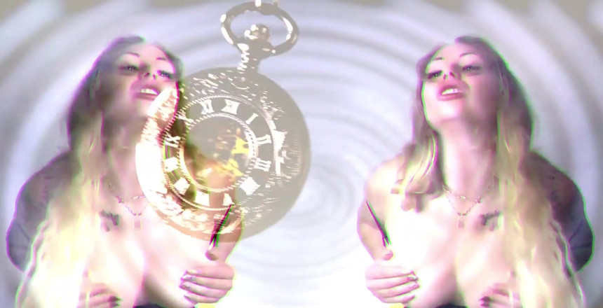 Goddess Misha Goldy: Varning!!! Farligt sinne knull! 1