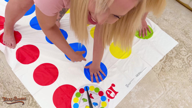 Texas and blondes: Greta foss und Vera Jarw verehren jeden Zentimeter von Mr. 'großem...