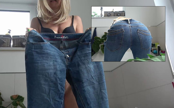 Annika Rose: Peituda em Meu Jeans
