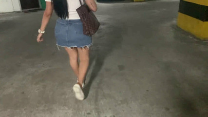 SENSESEX: İç çamaşırını gösteren kadın kamerası