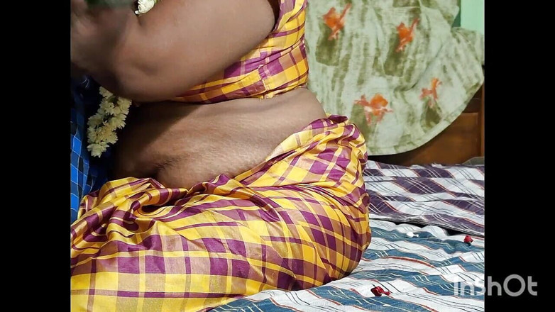 Mirchi jodies: Femme au foyer tamoule en sari, romance avec son ex-copain