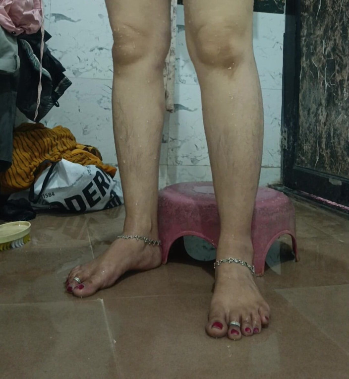 Priyahot77: Priya la bhabhi, show de bain chaud