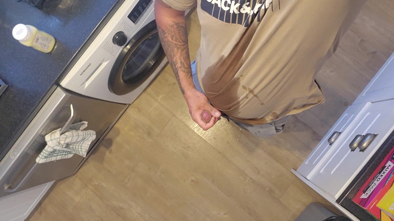 Garywhore: Pisswhore