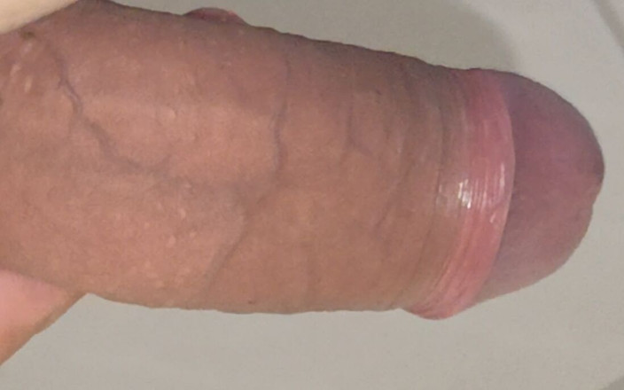 DaddyDoted: Bucură-te de cadoul de bun venit necircumcis.