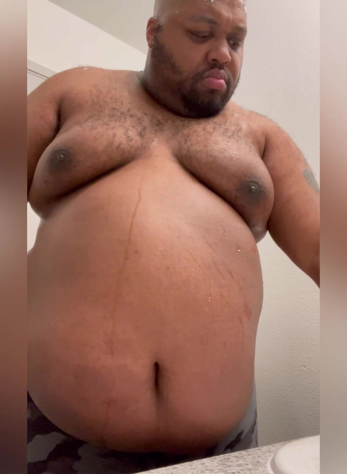 Blkhole420: Rasage, douche et poids gonflé