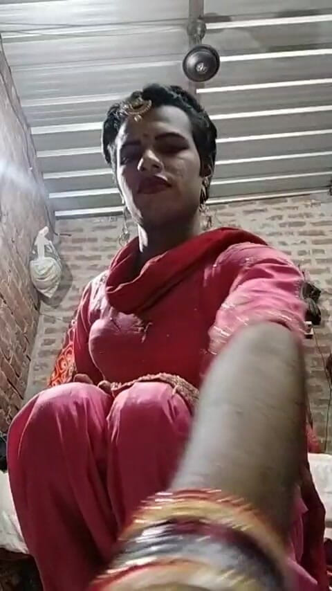 Urvashipatil123: Savitricrosi Crossdresser Ass Jebanie metoda