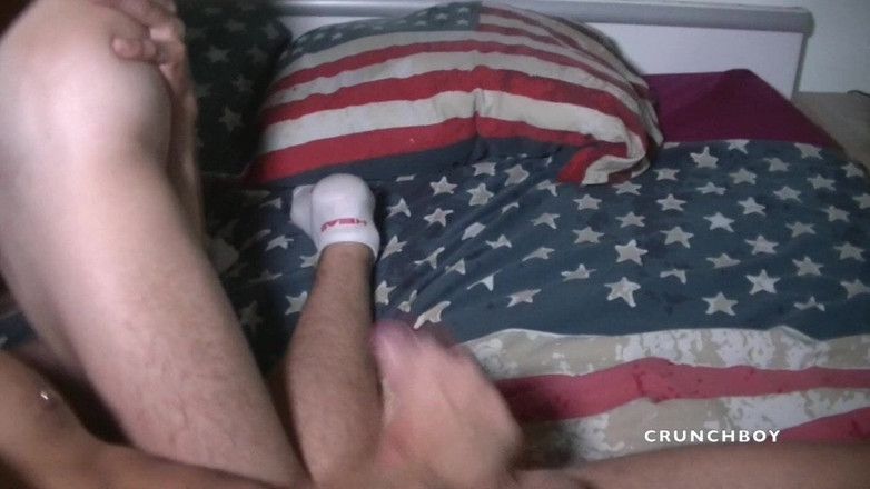 Raw sex in exhib in Madrid: Romantik disetubuhi rawby twink