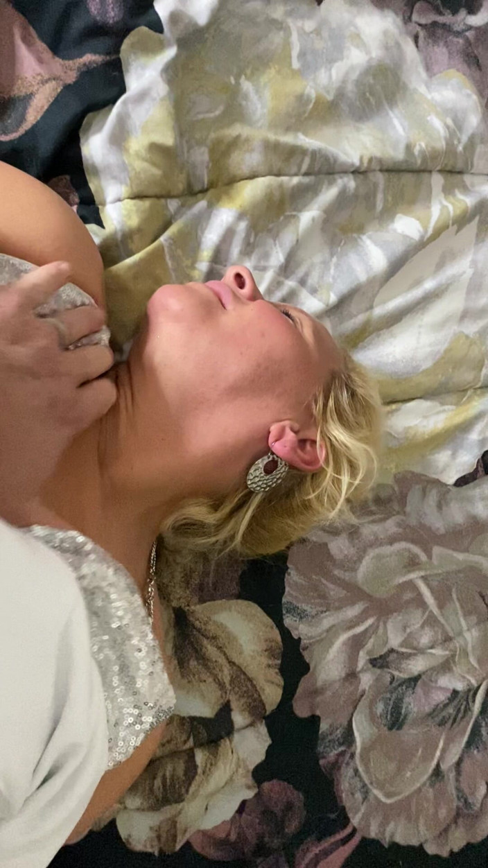 Sexyplaygirl83: Matură sexy perversă se excita înainte de o petrecere