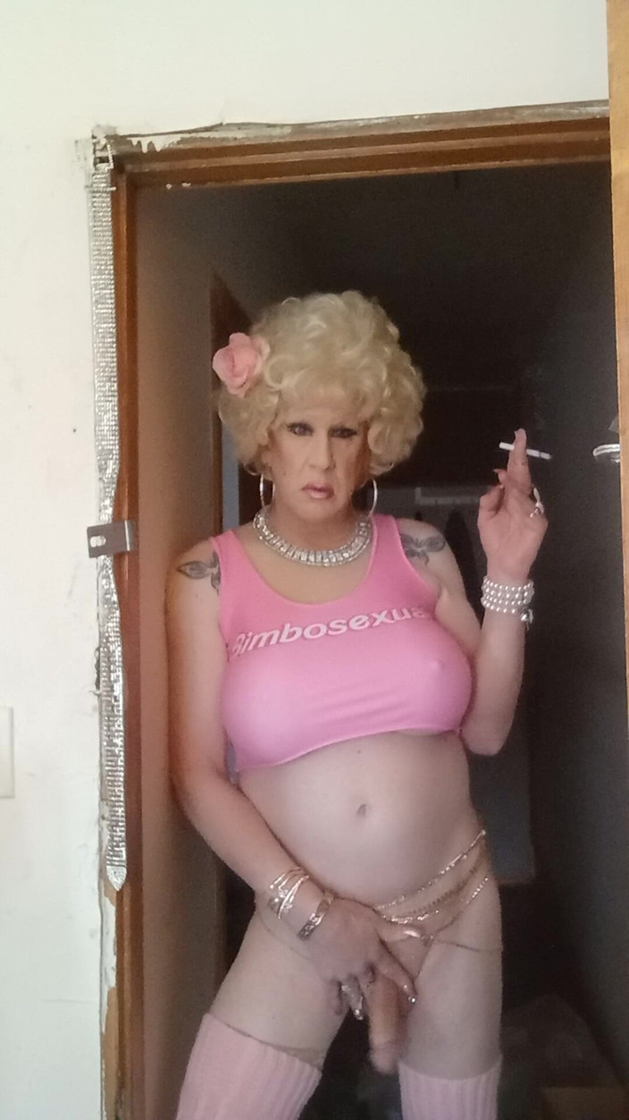 Mshollbrook: Bimbosexual