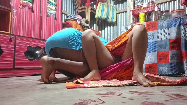 Dogrupali69: Bangla nuovo modello Bhabhi e io a casa divertiti