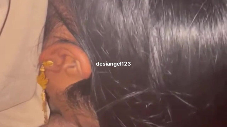 Desiangle: Desi getrouwde vrouw zuigt en geeft pijpbeurt als een professional....