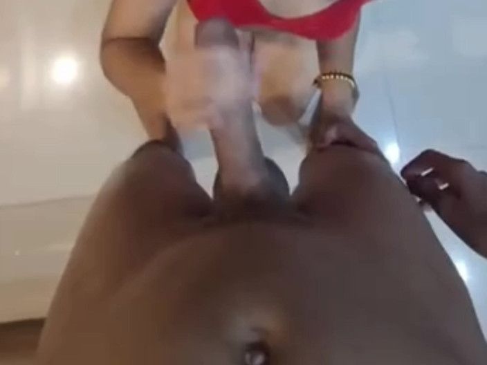 SanskariGirl1: 和漂亮的印度女孩在酒店房间里的快速口交和性爱