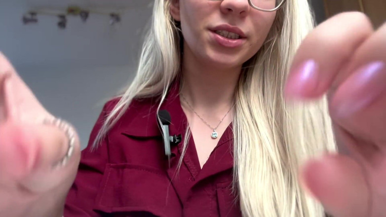 Goddess_Bella_Rae: Zlá dívka tě trestá lechtáním Asmr