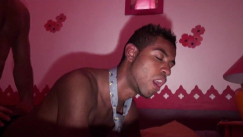 Crunch Boy: Ébano twink follada por Stany Falcone