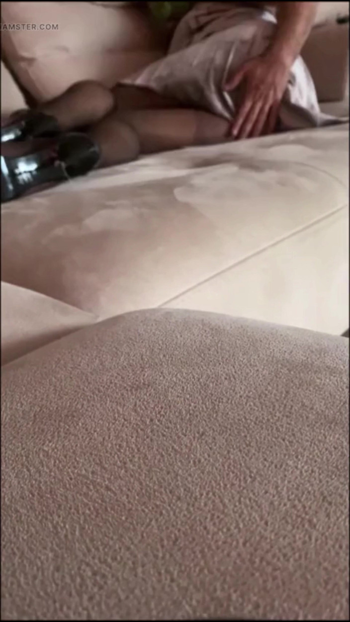 cd_aysemmm: Me atrapó mi abuelo (