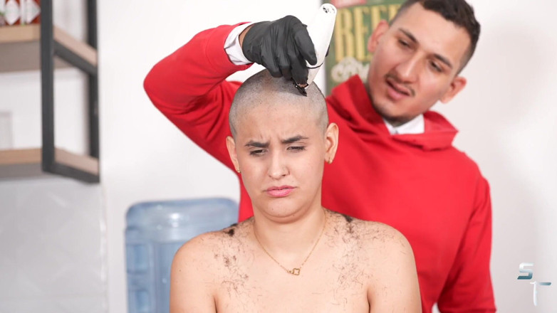 Shave Flix: Nicole