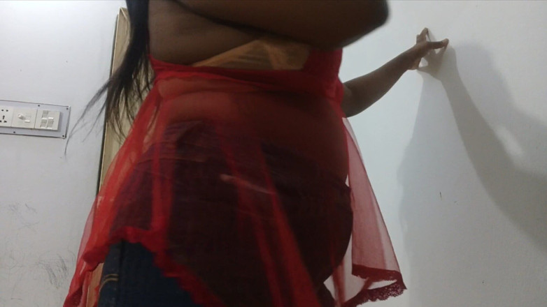 Skakoi: Desi meisje