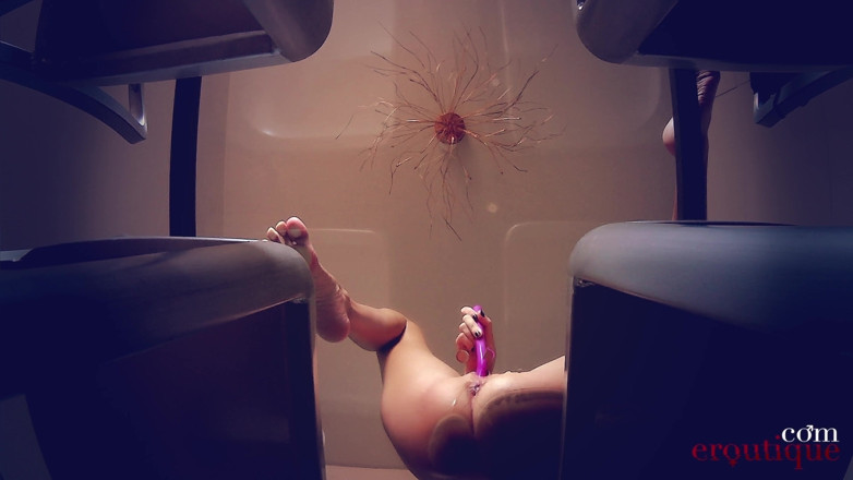 Eroutique: Katya Clover - Mein Squirting Tisch (pov)