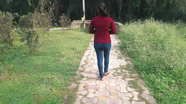 YOURAMRITA04: XXX温泉はインドDesiガールフレンドKo屋外公園私bulakar muhe私chodaクリア汚いオーディオ私18 yersガールフレンド弄口
