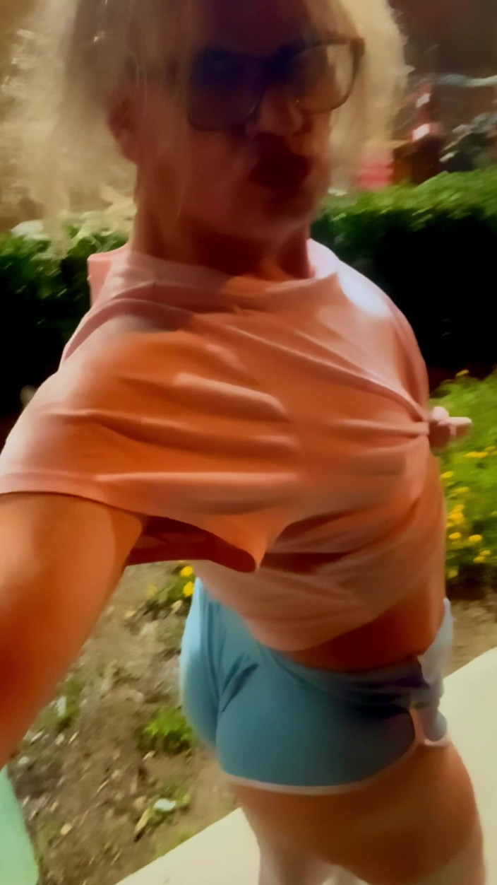 CindieLove: Troia pubblica travestito travestito sissy