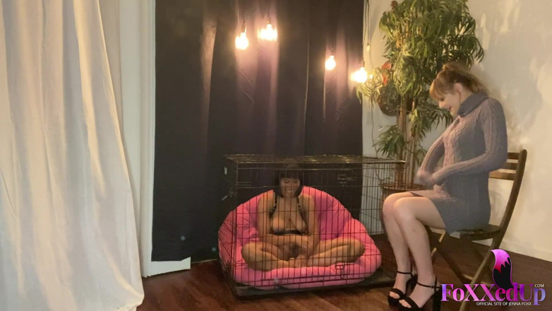 Jenna Foxx: Milf supusă Jenna Foxx adoră să mulțumească pizda și picioarele!!