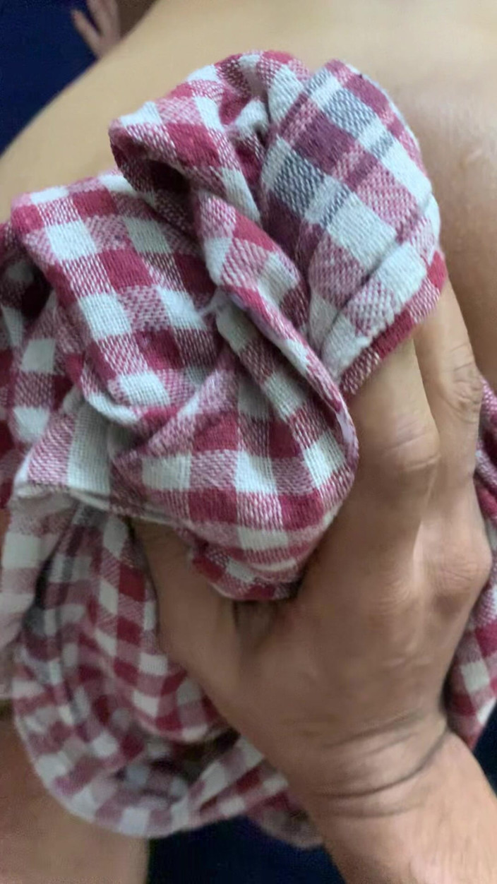 wickedriya: Ghar Pe Akeli Thi Tab, 10 pouces Ka, bite monstrueuse, Aaya