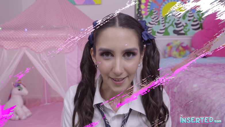 Inserted: EINGEFÜHRT natalia Nix ist ein freches mädchen