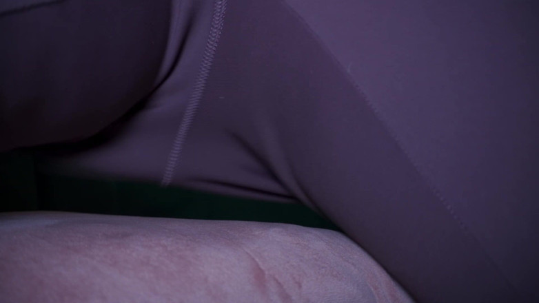 Sasha Curves: Zmenšené překvapení přítele