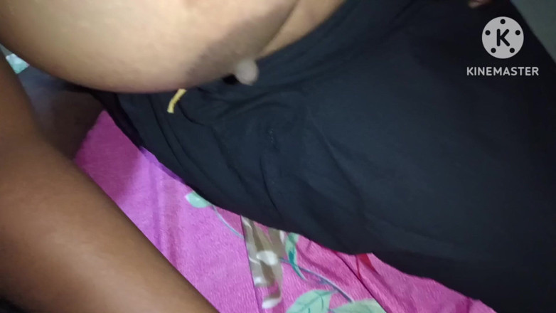 Yousokhona: Saya pulang ke rumah dan seronok mengongkek adik tiri tua...