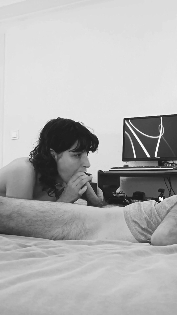 Akasha7: Sucking Cock Before Bed Leaves Me Very Relaxed, Tell Me...