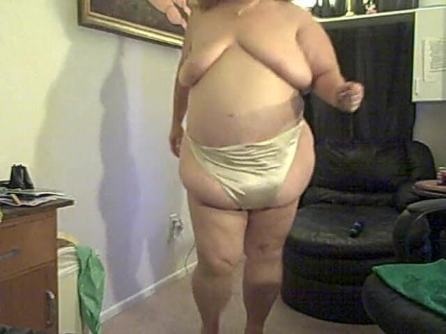 BBW nurse Vicki adventures with friends: This was a cam show I filmed where I am...