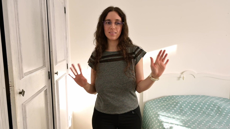 ElizaTheModel: Eski sevgilini doğur
