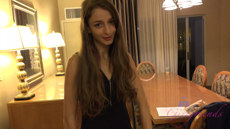 ATK Fans (Girlfriends): Virtueller urlaub in Las Vegas mit Willow Hayes 1/3