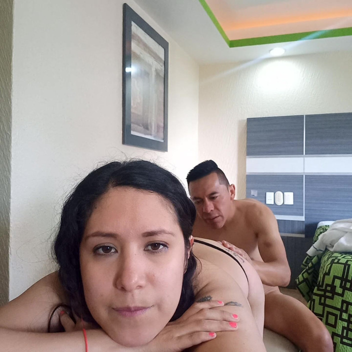 Marialunamex: Tânăr bărbat latino se descurcă cu un futai dur în cur