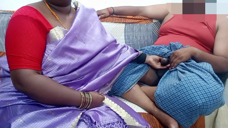 Veni: Tamil Wife Seduced Her Machan Deep Throat Mouth Fucking Hard...