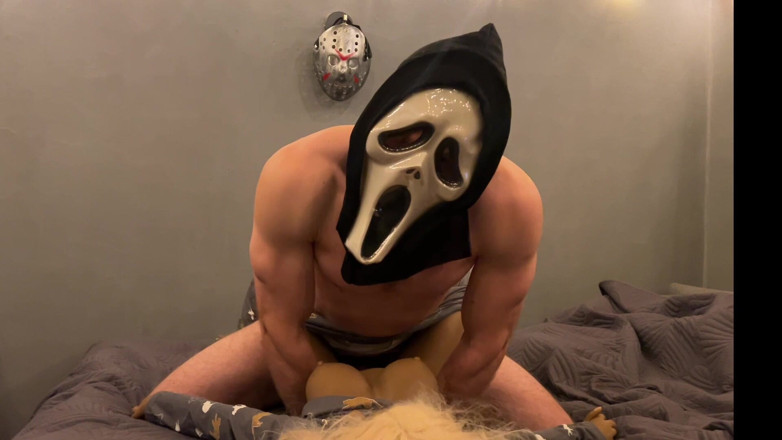 RyslanErotica: 仮面の悪役がハロウィーンにダッチワイフとセックス!