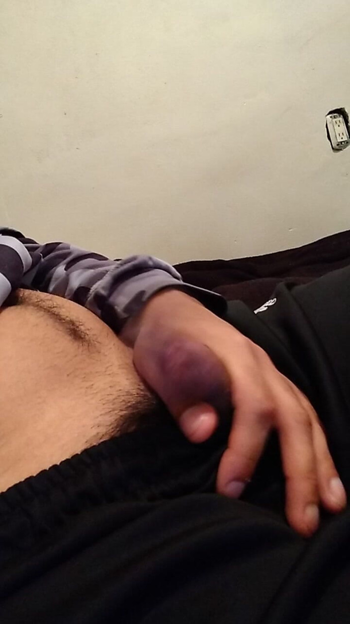 AlexAlejandro13: Я почав дивитися трохи порно на комп'ютері