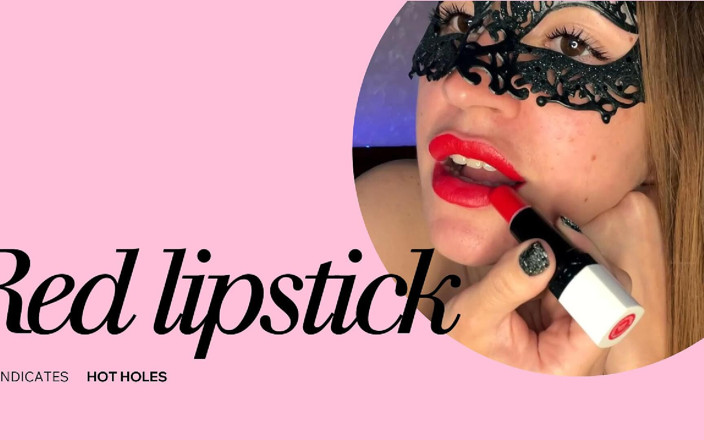 Luna Woxy: Memamerkan lubang lipstik merah yang hot