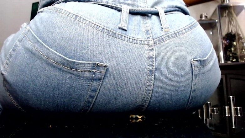 Maeling: Parents Ruined in Jeans Ass-fyxiation with Giant Ass Ignorant