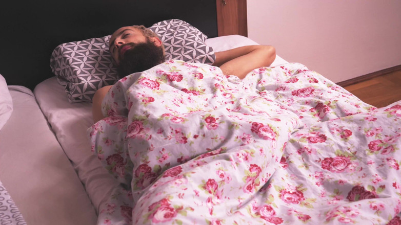 Jerking studs: Sueño mojado