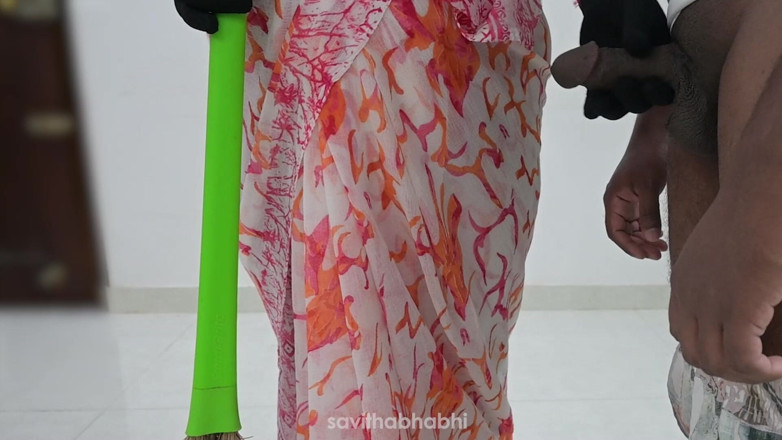 savithabhabhi: Handjob oleh pembantu desi susmita