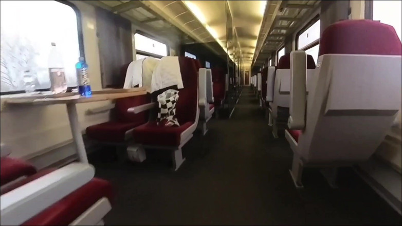 Christi: Adrénaline Dans Le Train. Pris Dans Les Toilettes
