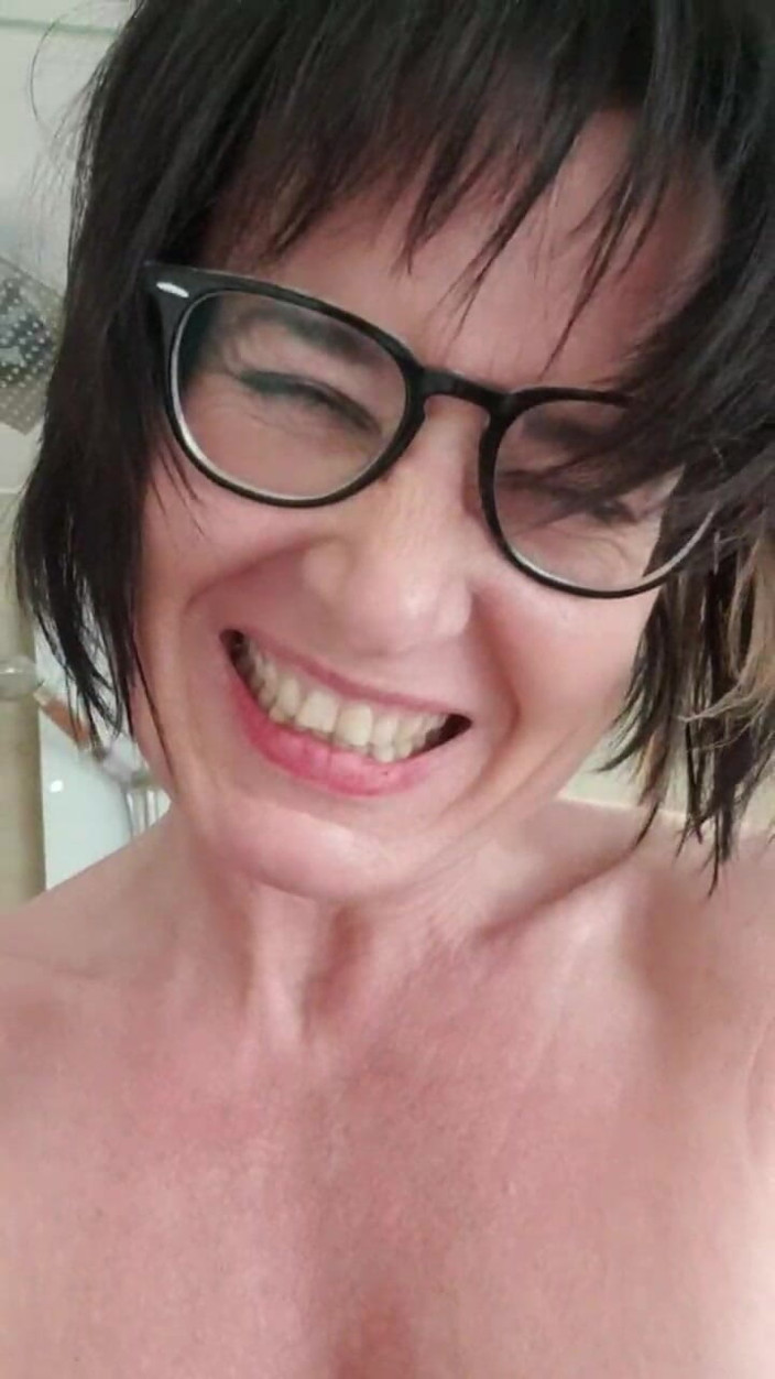 JulieEroticDress: Pelatihan anal dildo