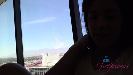 ATK Fans (Girlfriends): Vacances virtuelles à Las Vegas avec Natalie Monroe, partie 3