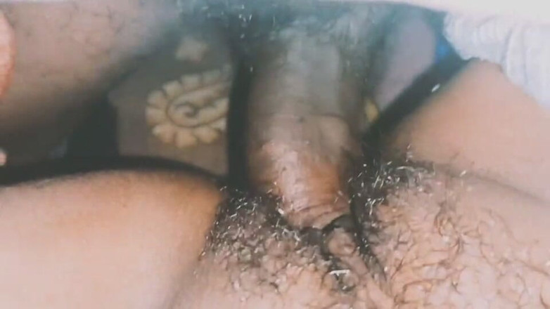 Your nisha bhabhi: Apabila Suami Saya Tiada Di Rumah, Dia Menanggalkan Air Pepeknya...