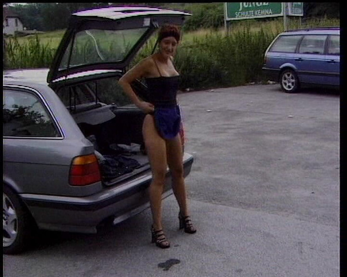 German's Fetish: Người phụ nữ Đức choáng váng thích thể thao dưới nước...