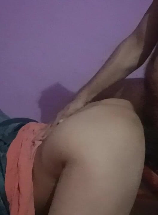 Sexy Rani Bhabhi: Bhabhi India berkongkek dalam gaya doggy